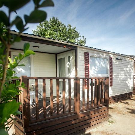 Bungalows Zaragoza Camping Eksteriør bilde
