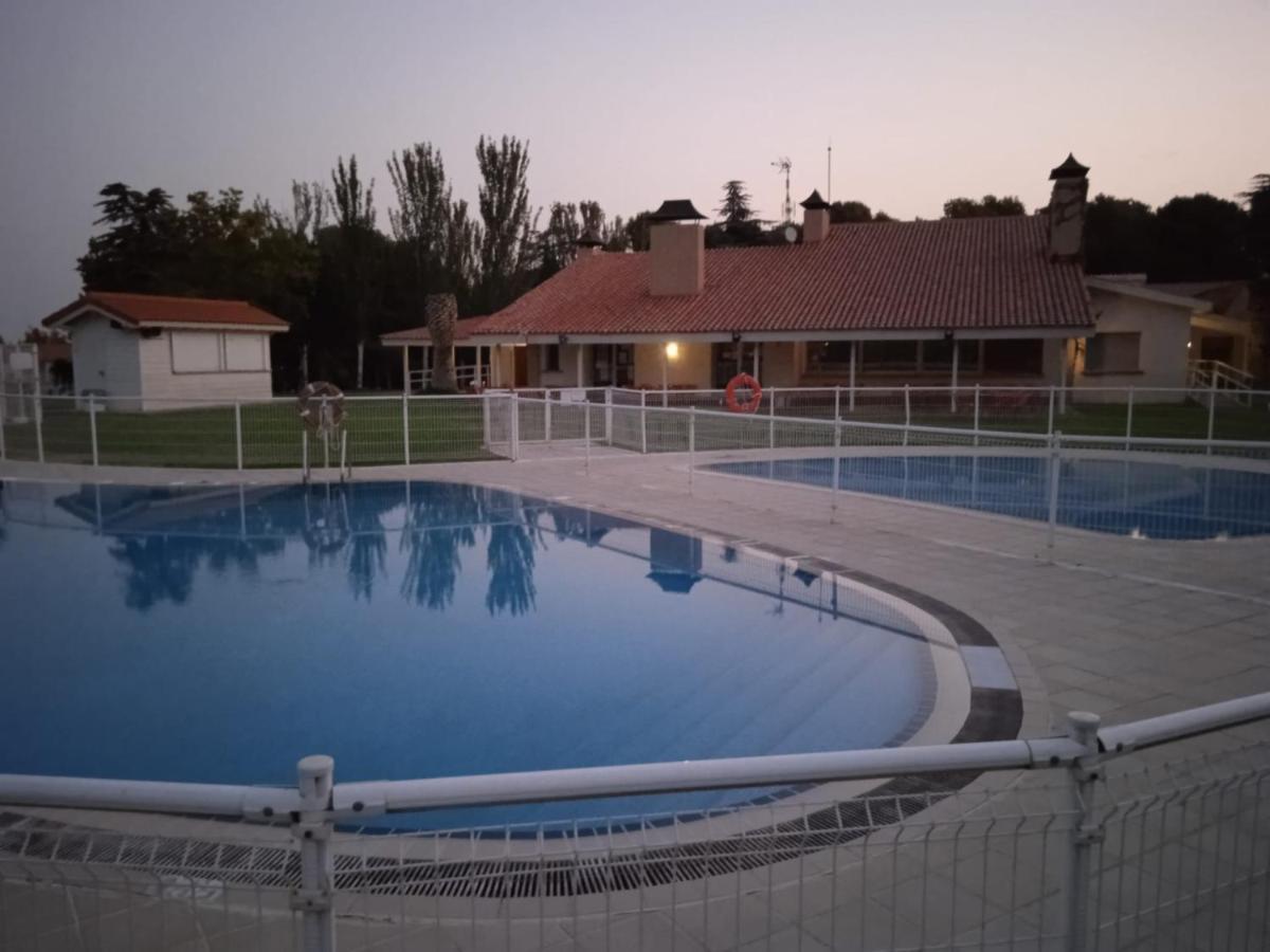 Bungalows Zaragoza Camping Eksteriør bilde