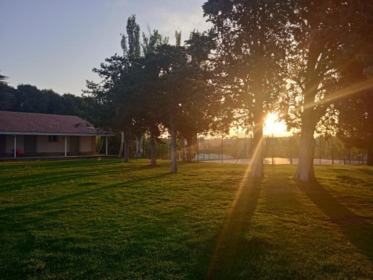 Bungalows Zaragoza Camping Eksteriør bilde