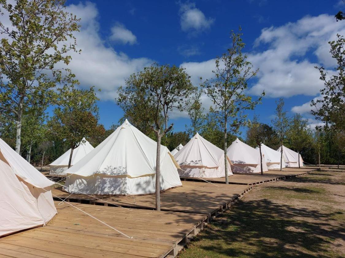 Bungalows Zaragoza Camping Eksteriør bilde