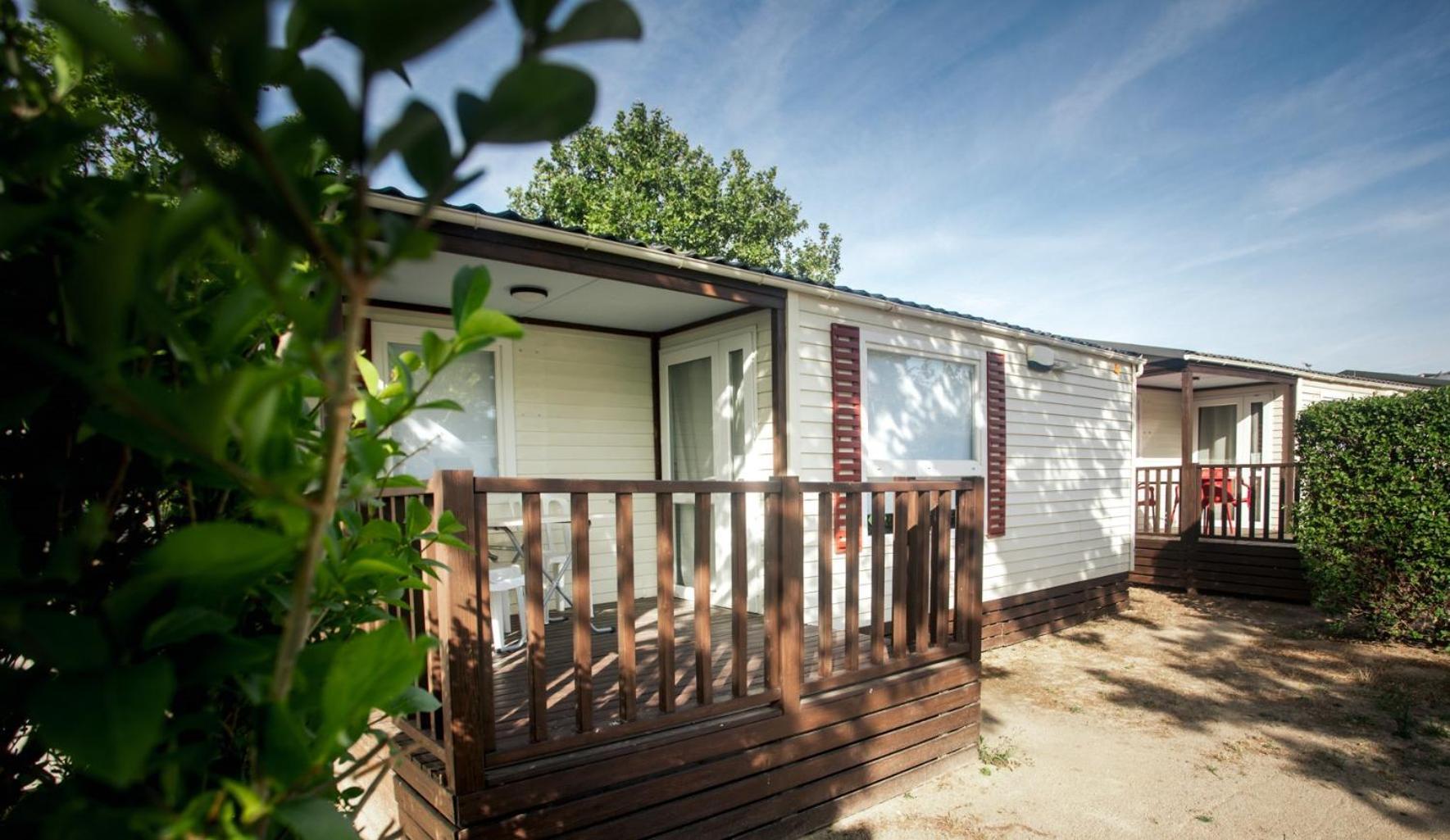 Bungalows Zaragoza Camping Eksteriør bilde